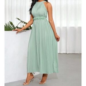 Elegant Mint Green Halter Maxi Dress